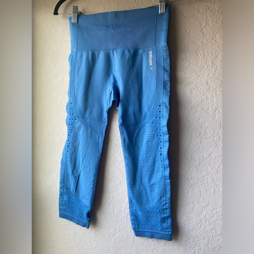 Gymshark Energy Seamless Cropped Leggings in Dark Baby Blue ~ Size Small - Picture 3 of 10
